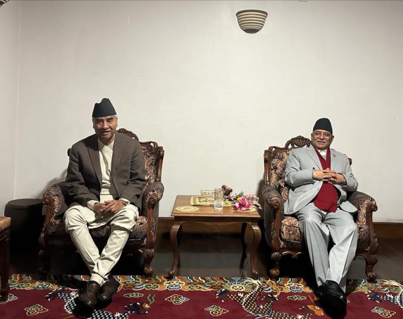 सभापति देउवाद्वारा प्रधानमन्त्री दाहाललाई विश्वासको मत दिने आश्वासन